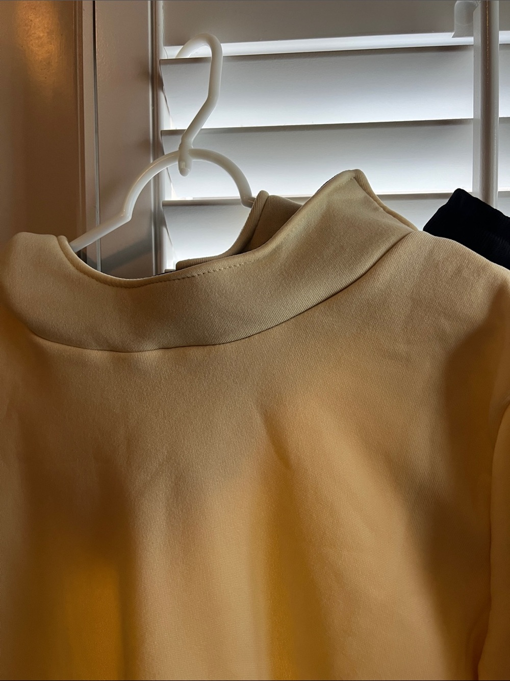 Amazon Yellow Pullover Hoodie and Black Jogger Set - Picture 2 of 3